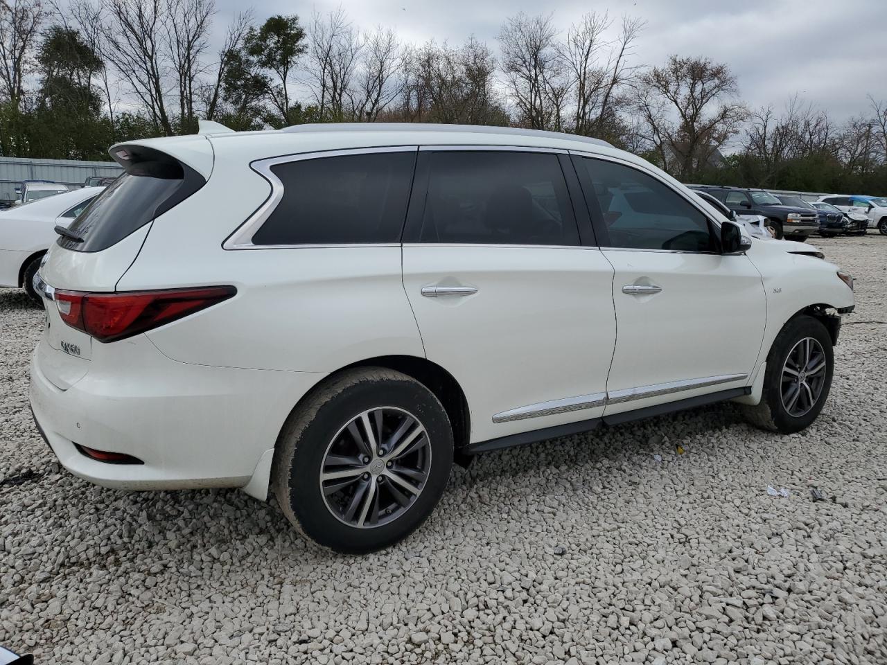Image 3 of 2016 INFINITI QX60  2016 with VIN 5N1AL0MM6GC506025