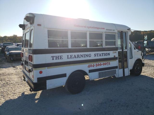 Image 3 of 2000 GMC SAVANA CUTAWAY G3500 2000 with VIN 1GDHG31R5Y1179151