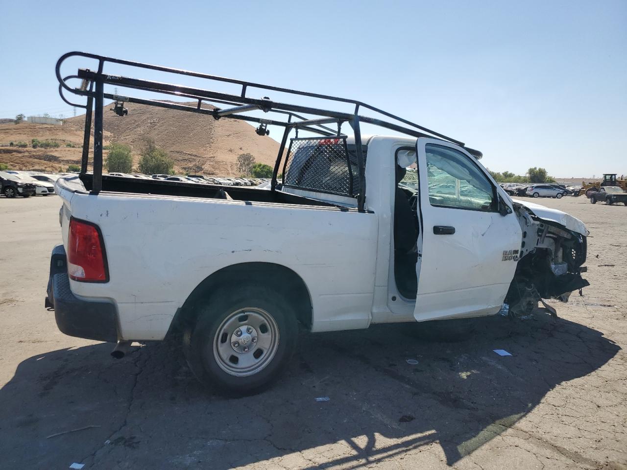 Image 3 of 2017 RAM 1500 ST 2017 with VIN 3C6JR6AT4HG664984