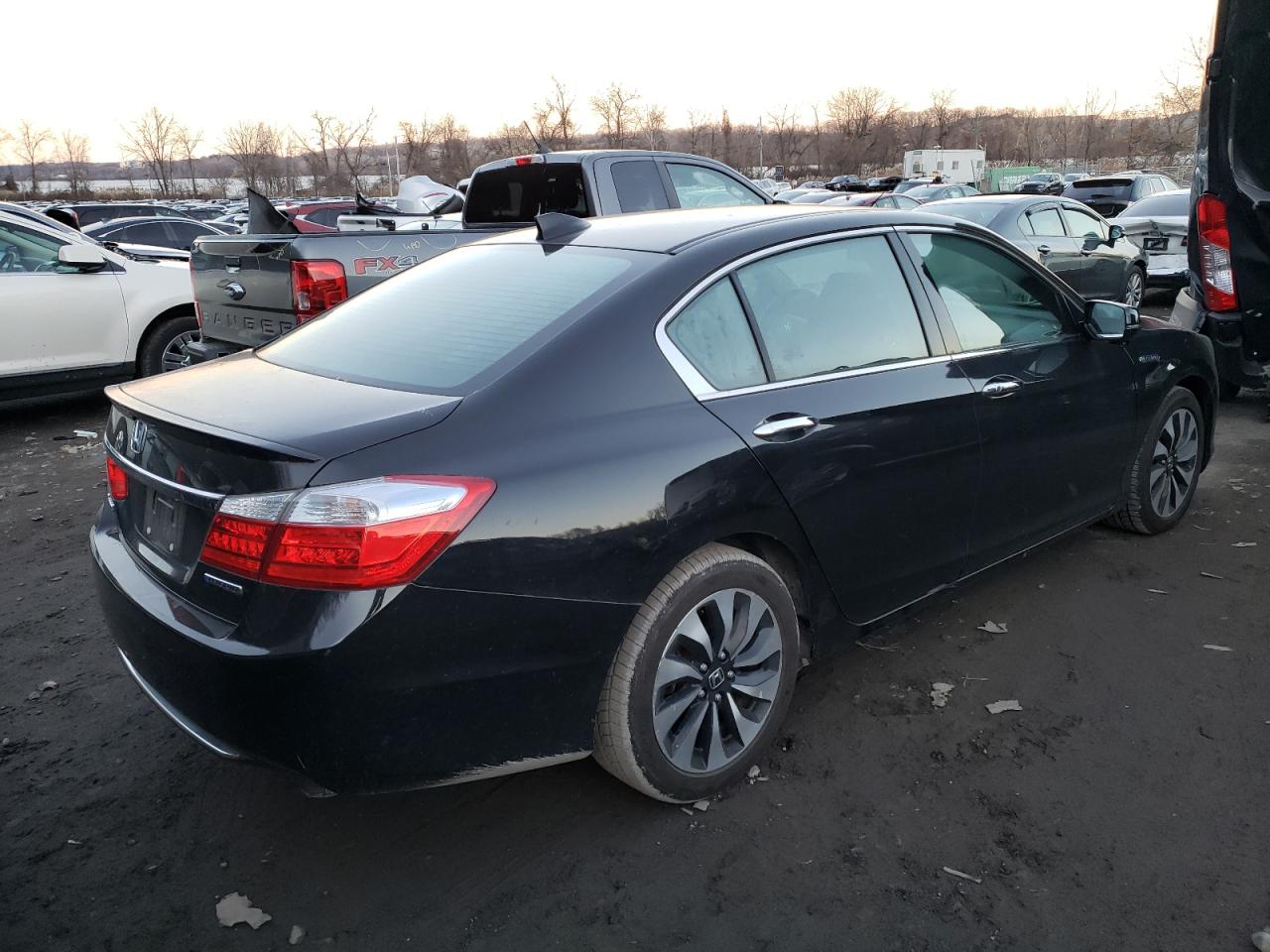 Obraz 3 z 2014 HONDA ACCORD HYBRID 2014 z VIN 1HGCR6F36EA005715