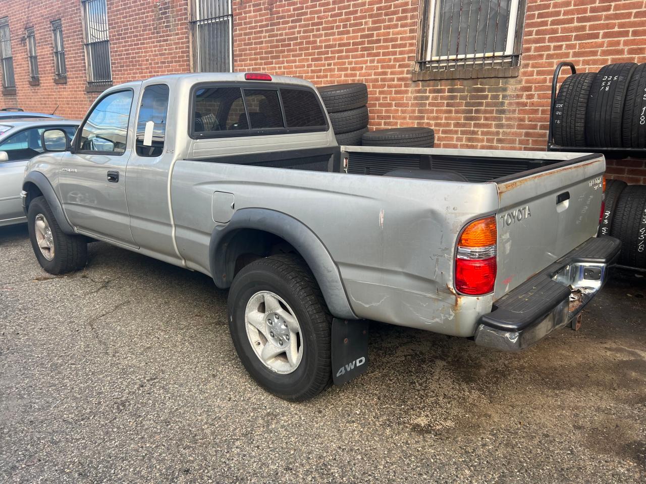 Obraz 3 z 2003 TOYOTA TACOMA XTRACAB 2003 z VIN 5TEWN72N43Z247362