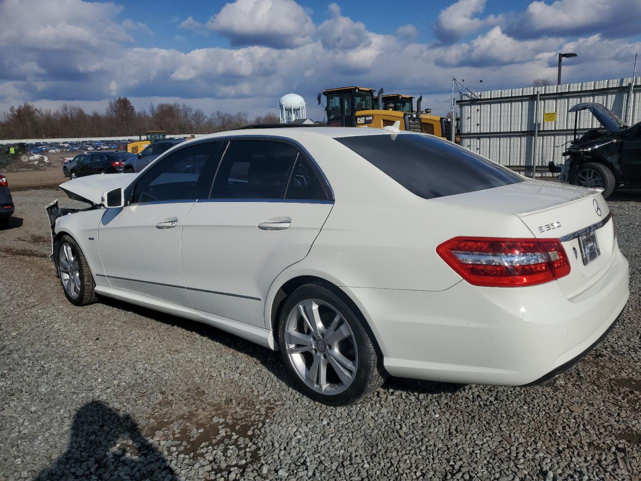 Изображение 2 2012 MERCEDES-BENZ E 350 4MATIC 2012 с VIN WDDHF8JB1CA611160