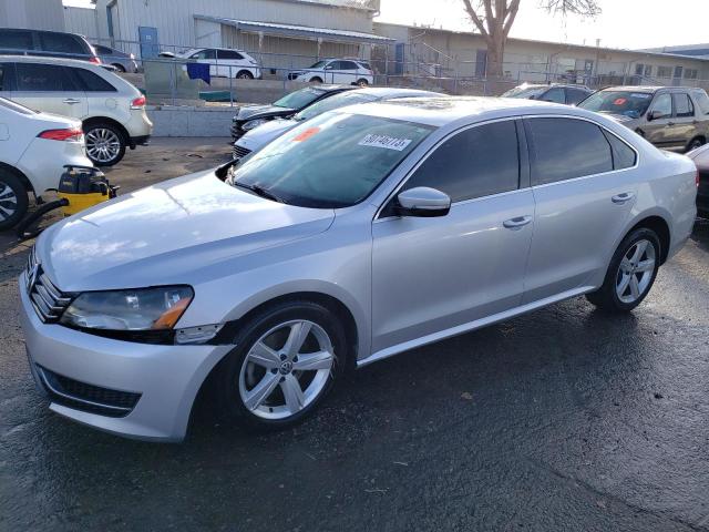 Изображение 1 2013 VOLKSWAGEN PASSAT SE 2013 с VIN 1VWBH7A30DC008670