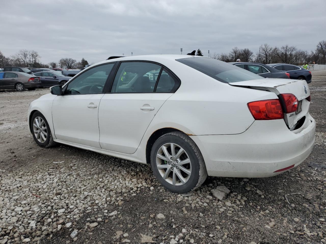 Изображение 2 2012 VOLKSWAGEN JETTA SE 2012 с VIN 3VWBP7AJ6CM379749