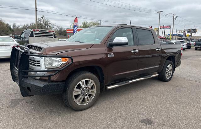 Obraz 2 z 2014 TOYOTA TUNDRA CREWMAX PLATINUM 2014 z VIN 5TFAW5F10EX399149