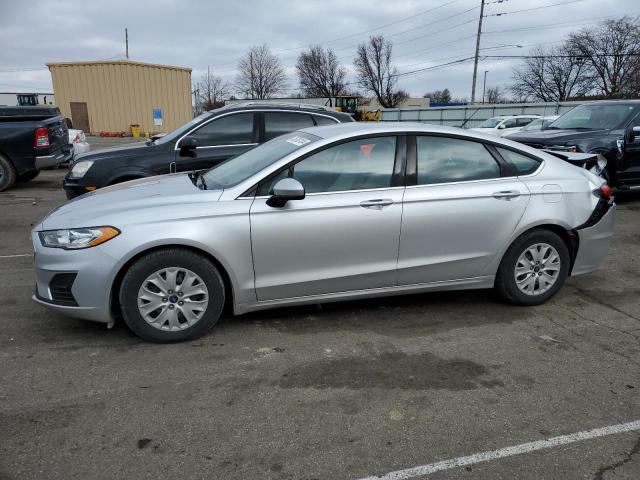 Изображение 1 2019 FORD FUSION S 2019 с VIN 3FA6P0G72KR214537