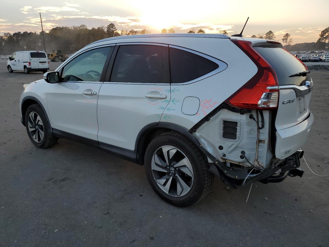 Obraz 2 z 2015 HONDA CR-V TOURING 2015 z VIN 5J6RM4H97FL106162
