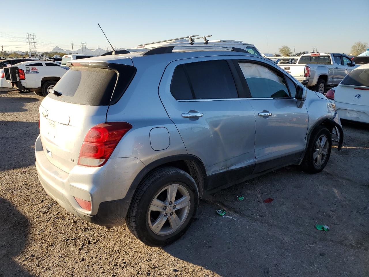 Image 3 of 2018 CHEVROLET TRAX 1LT 2018 with VIN KL7CJLSB1JB547503