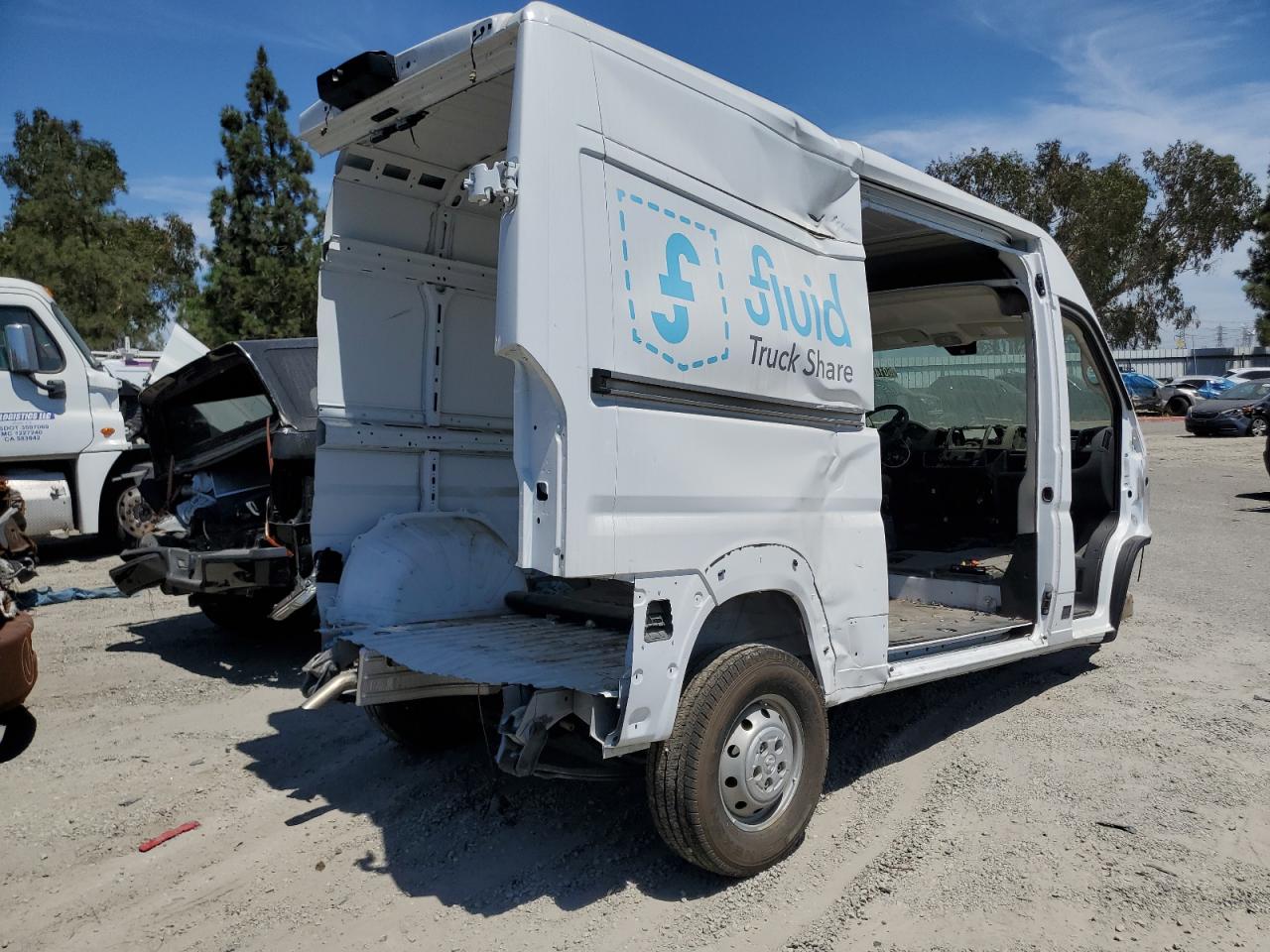 Изображение 3 2019 RAM PROMASTER 1500 1500 HIGH 2019 с VIN 3C6TRVBG6KE556793