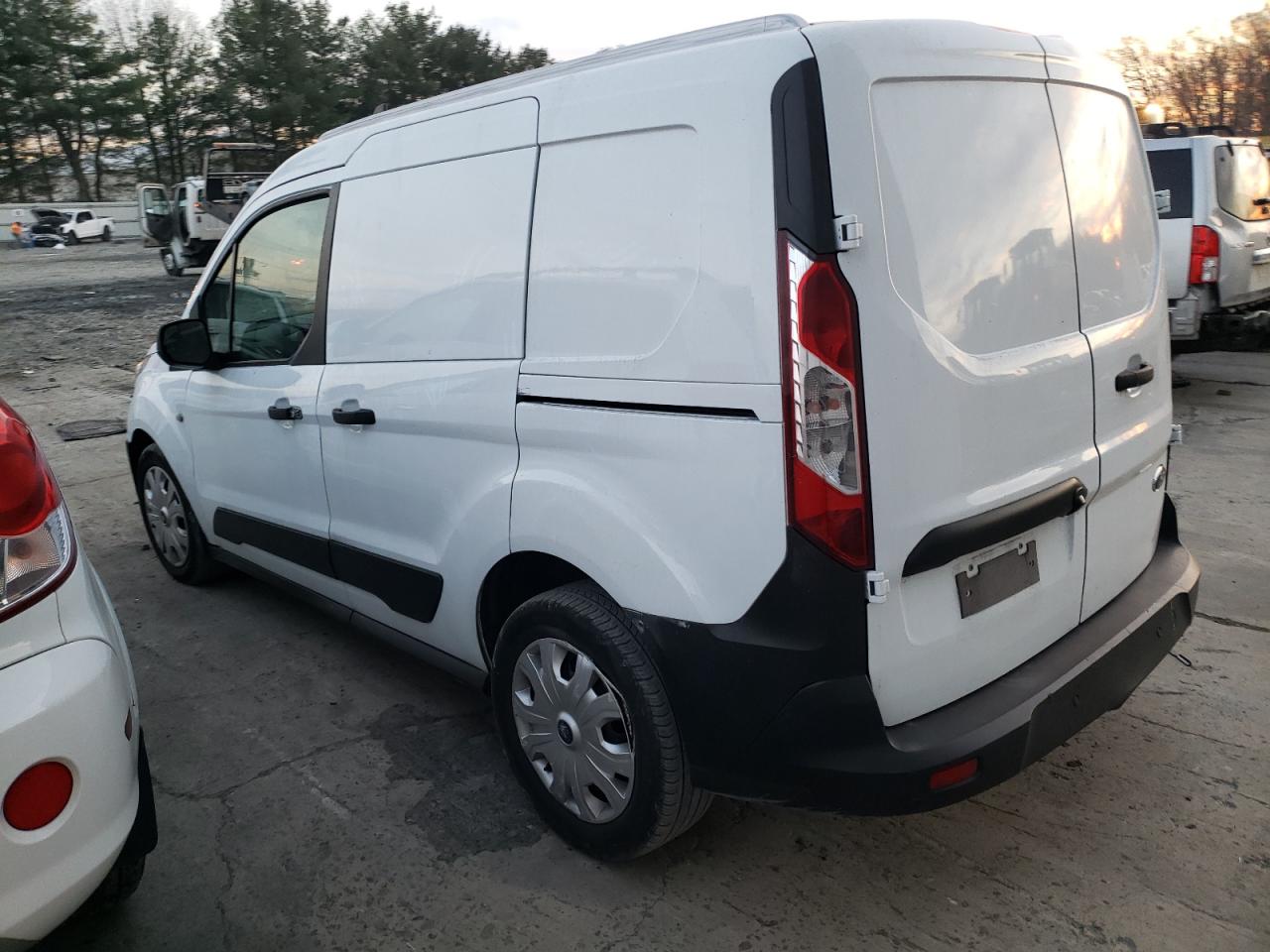 Изображение 2 2020 FORD TRANSIT CONNECT XL 2020 с VIN NM0LS6E28L1469613