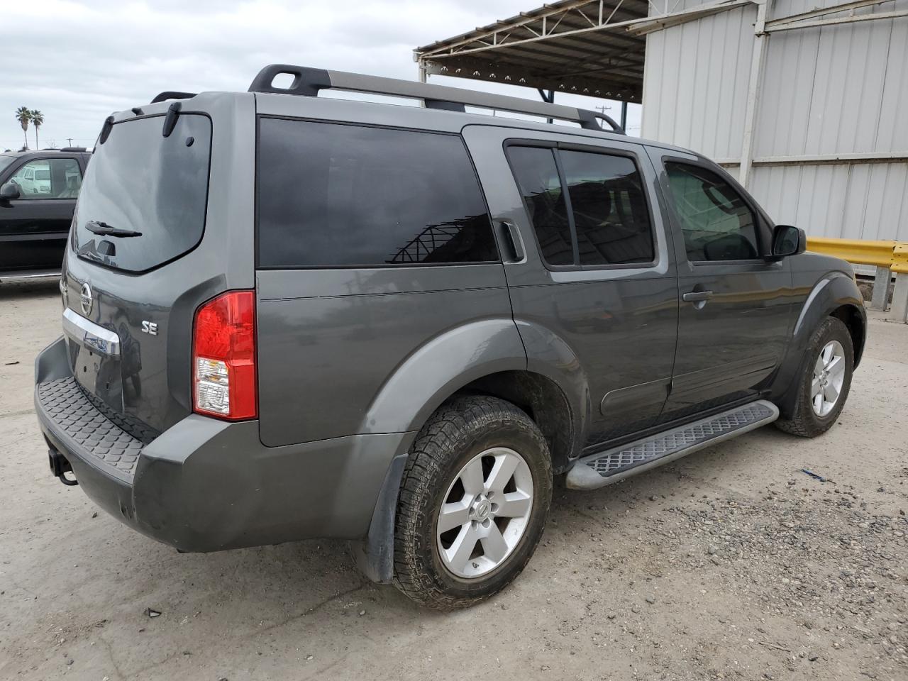 Image 3 of 2009 NISSAN PATHFINDER S 2009 with VIN 5N1AR18U99C618352
