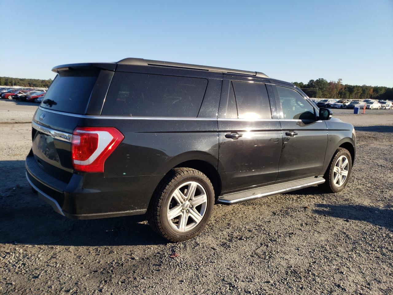 Изображение 3 2018 FORD EXPEDITION MAX XLT 2018 с VIN 1FMJK1JT5JEA14845