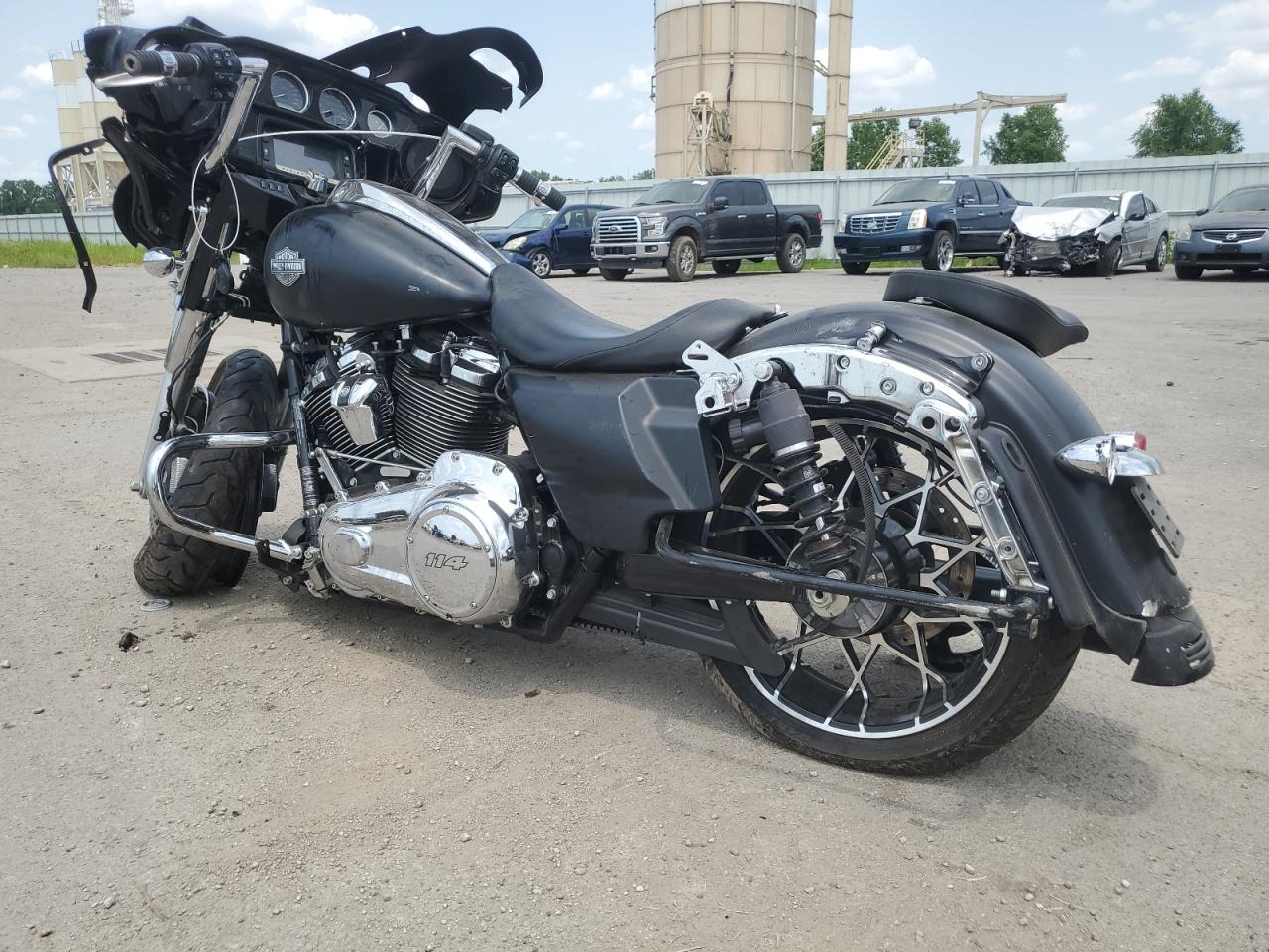 Obraz 3 z 2022 HARLEY-DAVIDSON FLHXS  2022 z VIN 1HD1KRP14NB617073