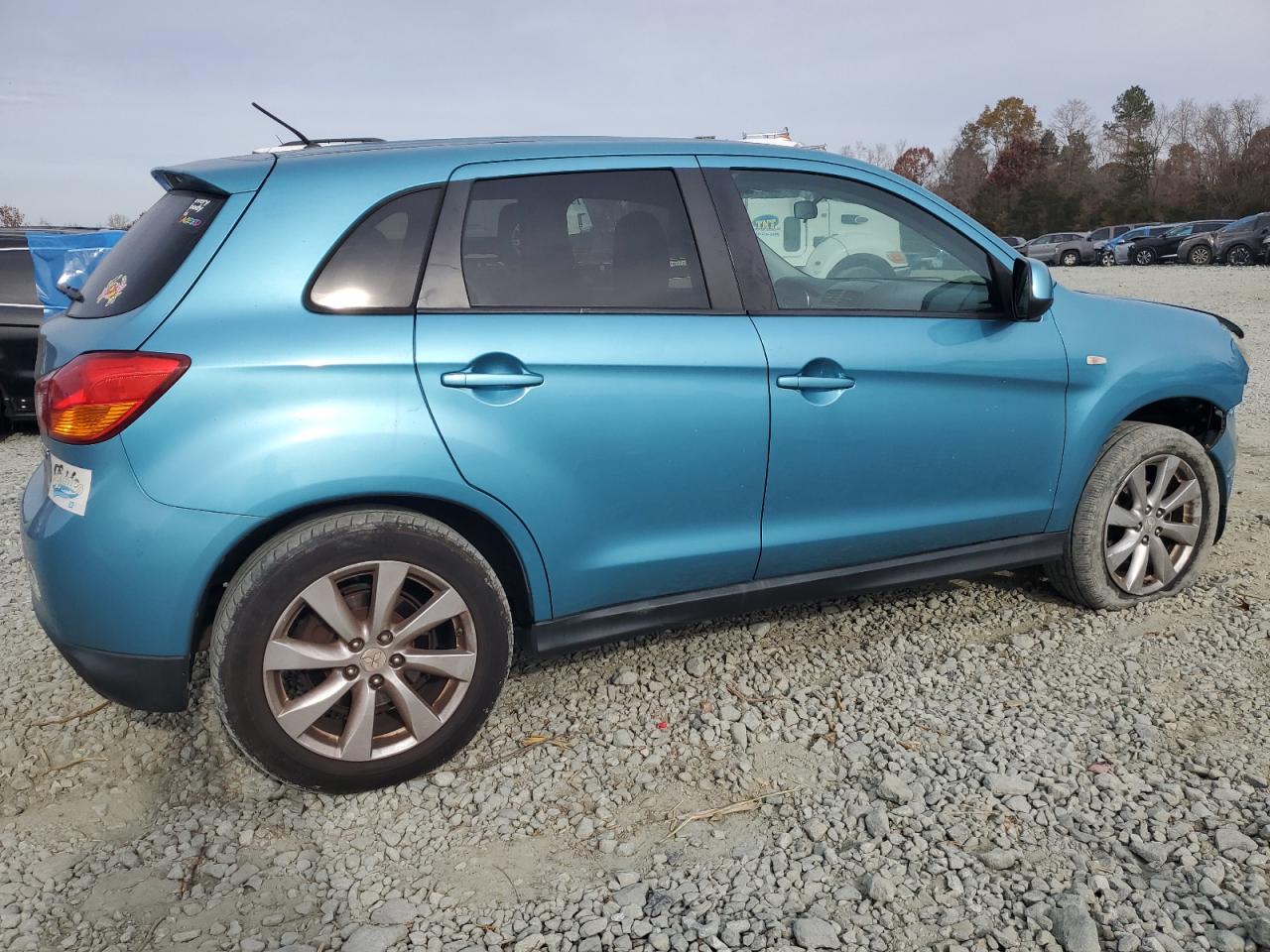 Image 3 of 2014 MITSUBISHI OUTLANDER SPORT ES 2014 with VIN 4A4AP3AUXEE028796