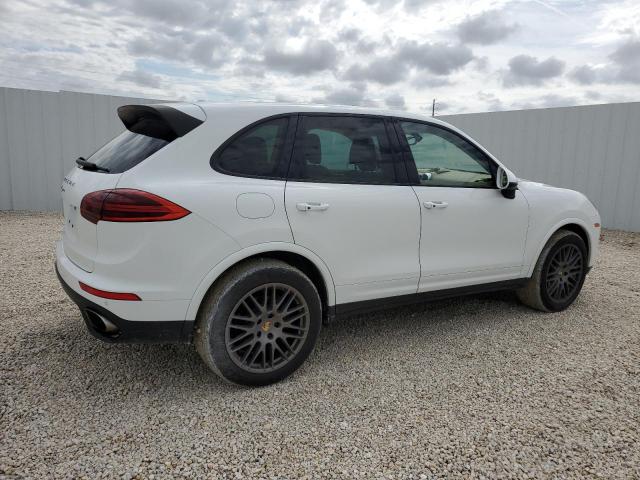 Obraz 3 z 2017 PORSCHE CAYENNE  2017 z VIN WP1AA2A27HKA83437