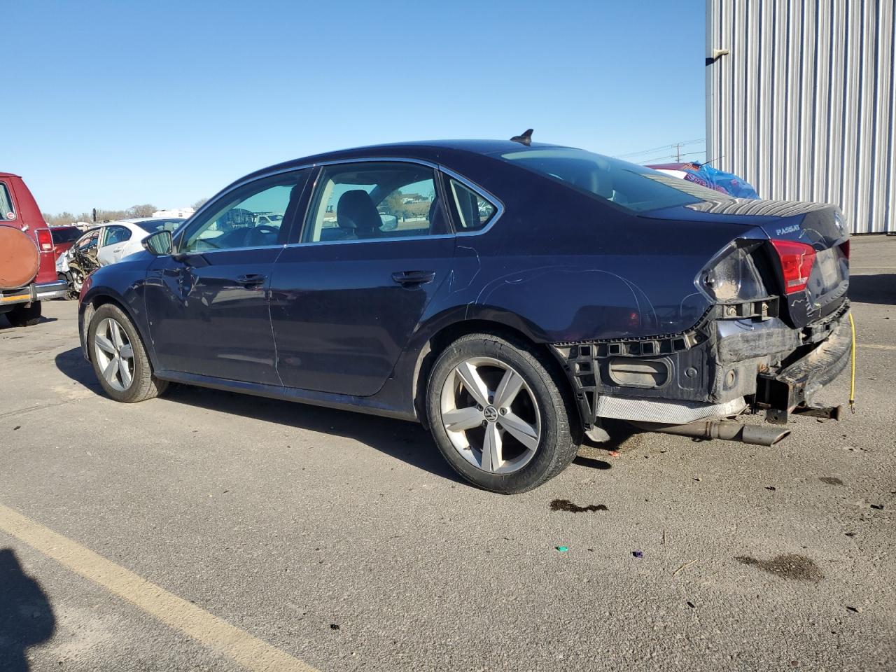 Image 2 of 2012 VOLKSWAGEN PASSAT SE 2012 with VIN 1VWBN7A30CC063434