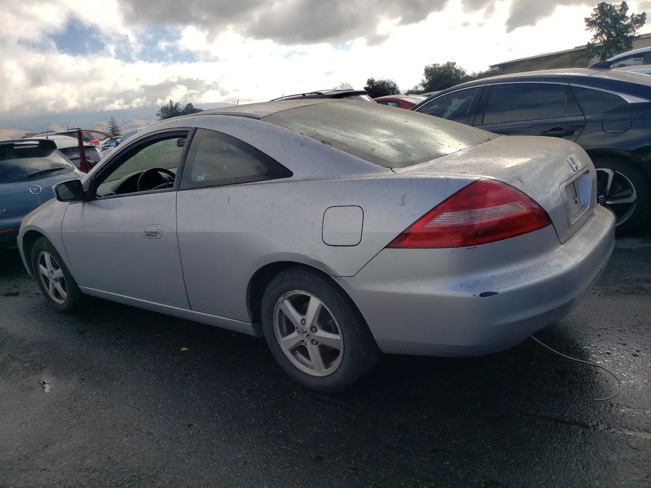 Изображение 2 2004 HONDA ACCORD EX 2004 с VIN 1HGCM72524A003115