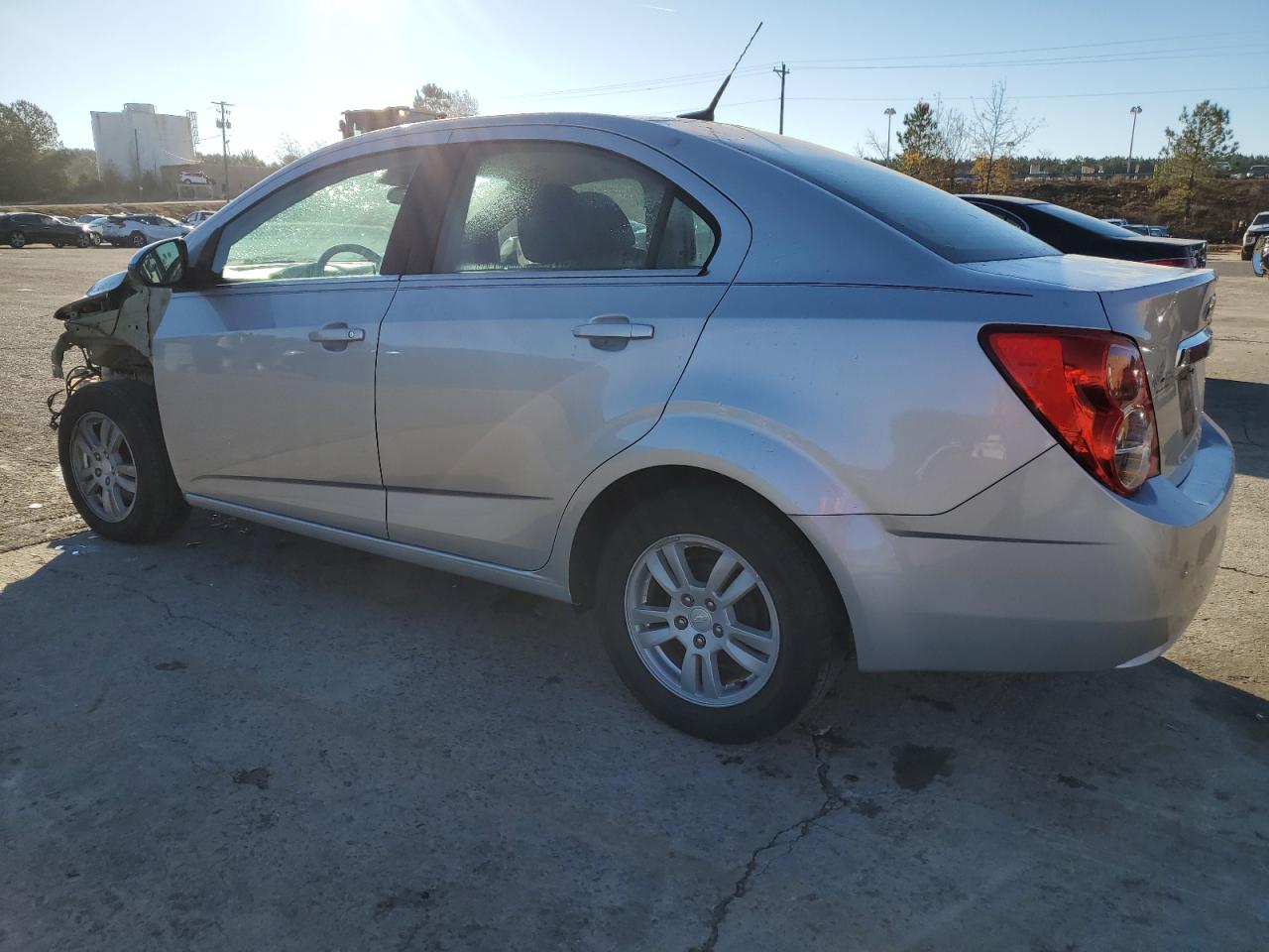 Изображение 2 2013 CHEVROLET SONIC LT 2013 с VIN 1G1JC5SH1D4254125