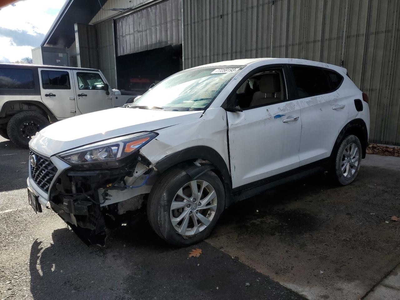 Image 1 of Hyundai Tucson Se 2019 with VIN KM8J23A4XKU946499