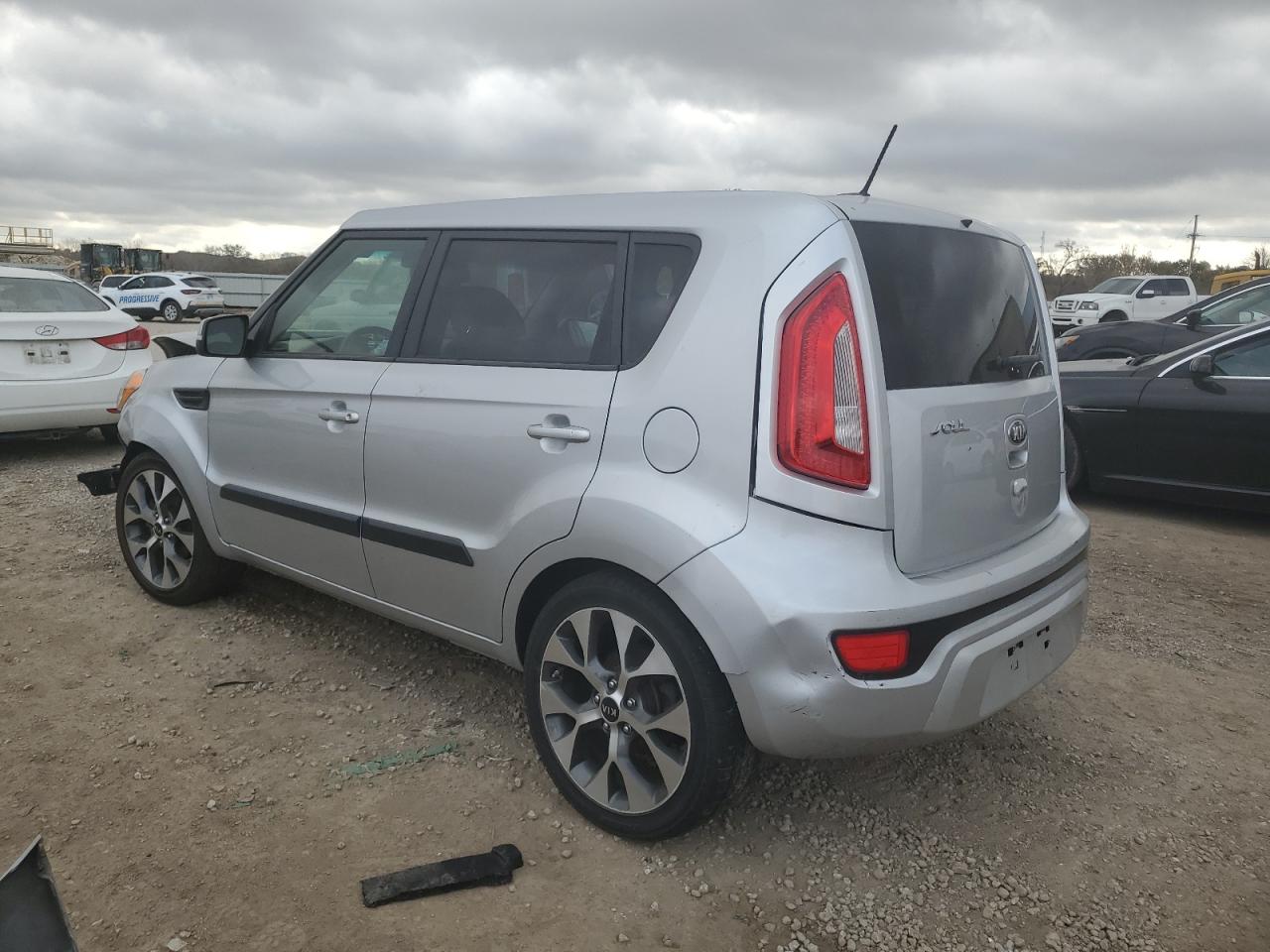 Image 2 of 2013 KIA SOUL + 2013 with VIN KNDJT2A64D7754350