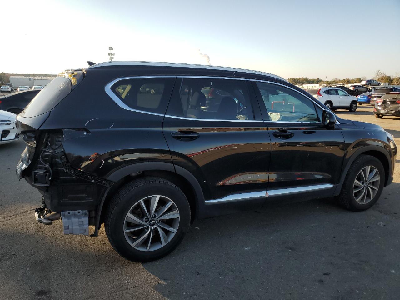 Image 3 of 2020 HYUNDAI SANTA FE SEL 2020 with VIN 5NMS3CAD5LH215199