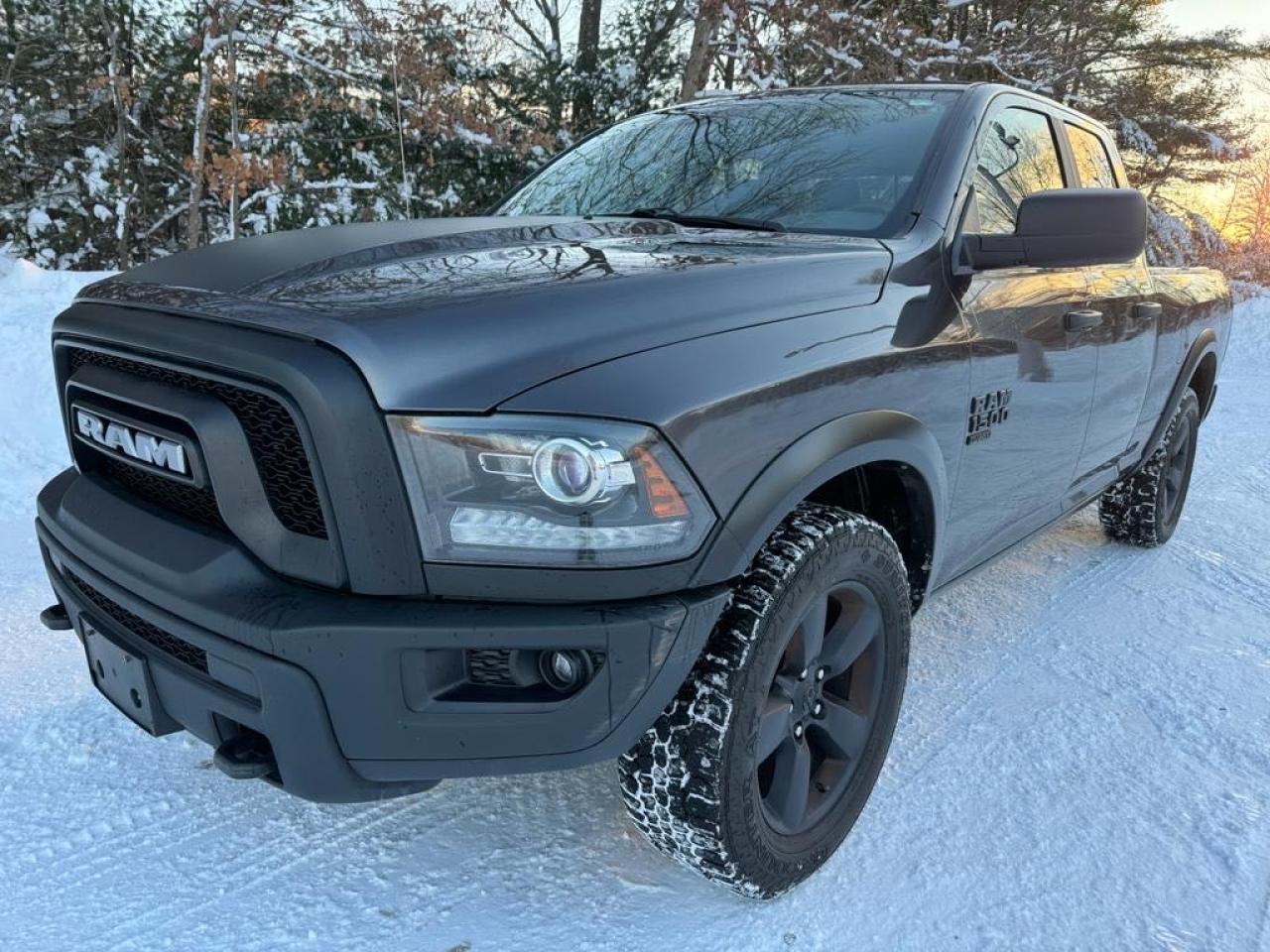2020 RAM 1500 CLASSIC WARLOCK 2020 image