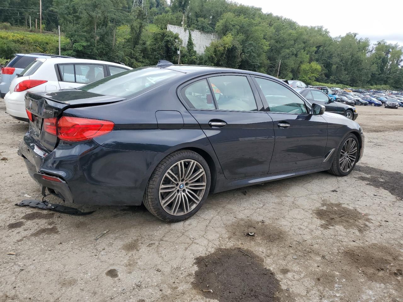 Изображение 3 2018 BMW M550XI  2018 с VIN WBAJB9C58JB050187
