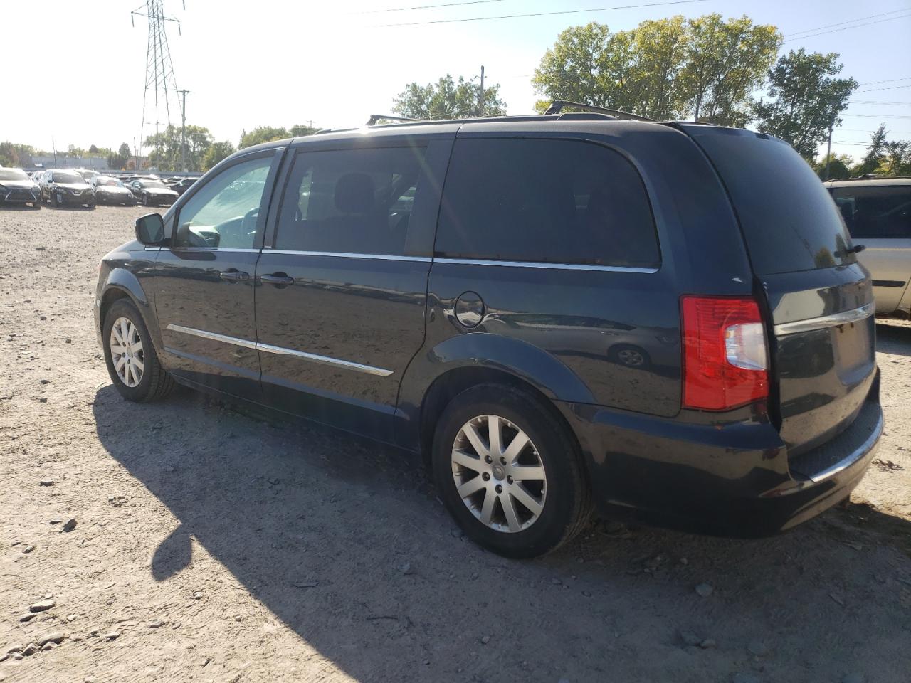 Obraz 2 z 2014 CHRYSLER TOWN & COUNTRY TOURING 2014 z VIN 2C4RC1BG3ER277575