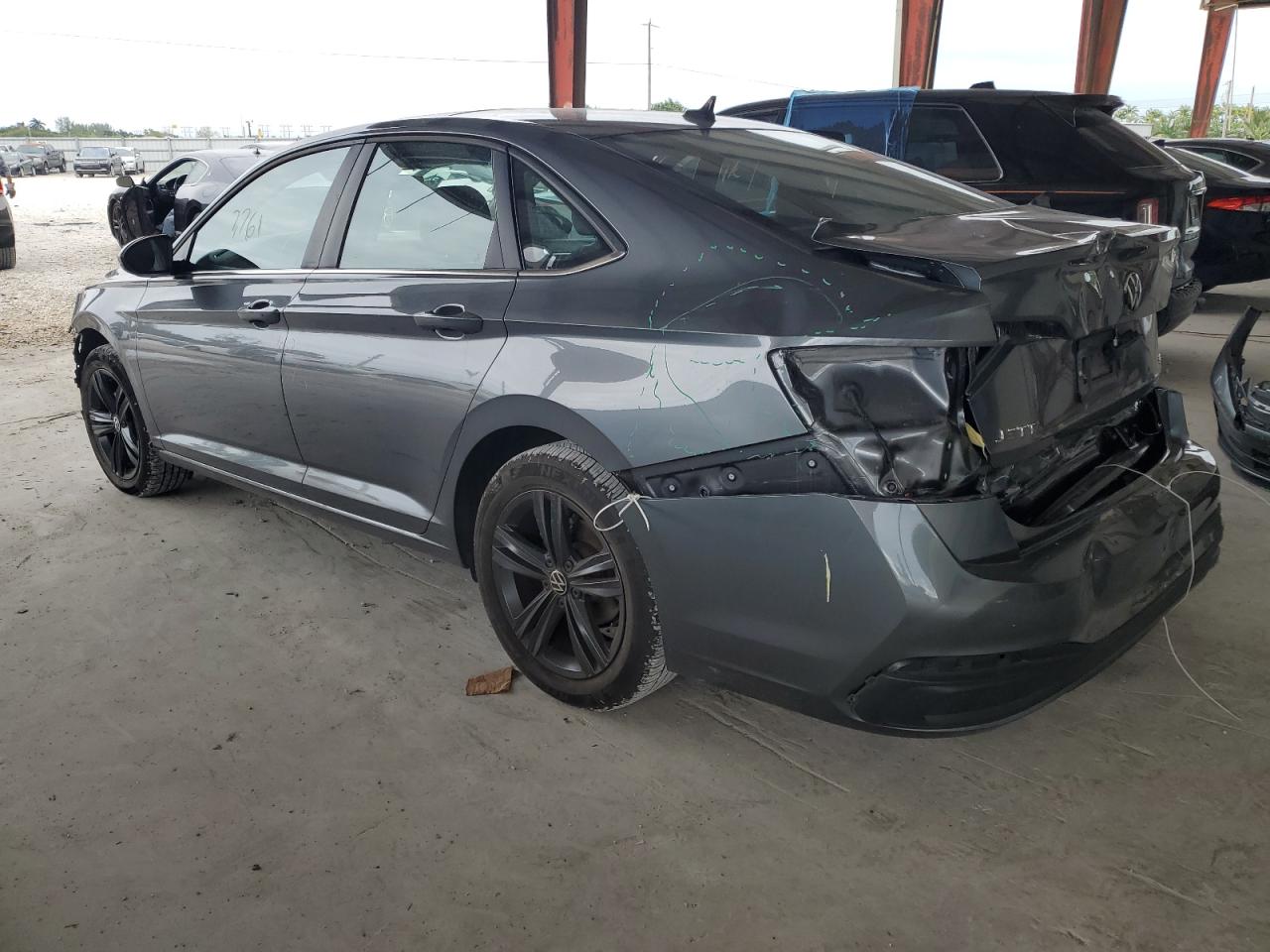 Изображение 2 2023 VOLKSWAGEN JETTA SE 2023 с VIN 3VW7M7BU2PM004244