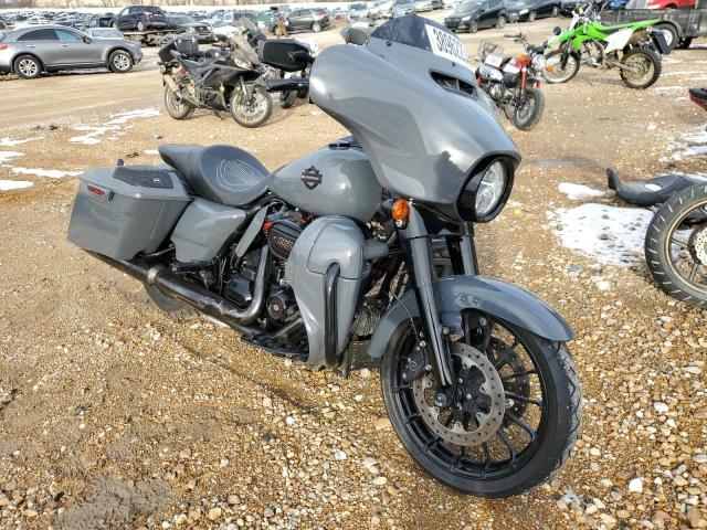 Image 1 of 2018 HARLEY-DAVIDSON FLHXSE CVO STREET GLIDE 2018 with VIN 1HD1PXL32JB961024