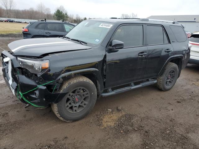Obraz 1 z 2022 TOYOTA 4RUNNER SR5 2022 z VIN JTEEU5JRXN5275952