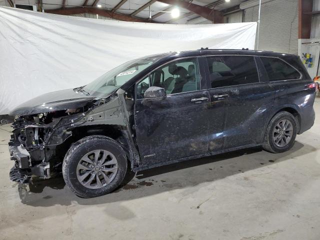 Image 1 of 2021 TOYOTA SIENNA XLE 2021 with VIN 5TDYSKFC3MS025620