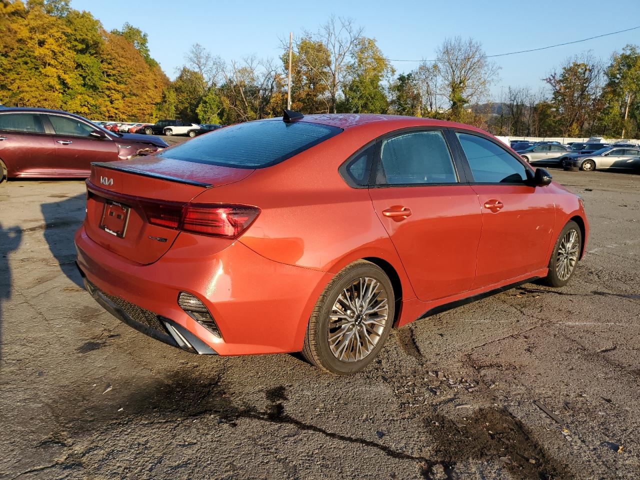 Изображение 3 2022 KIA FORTE GT LINE 2022 с VIN 3KPF54AD2NE421561