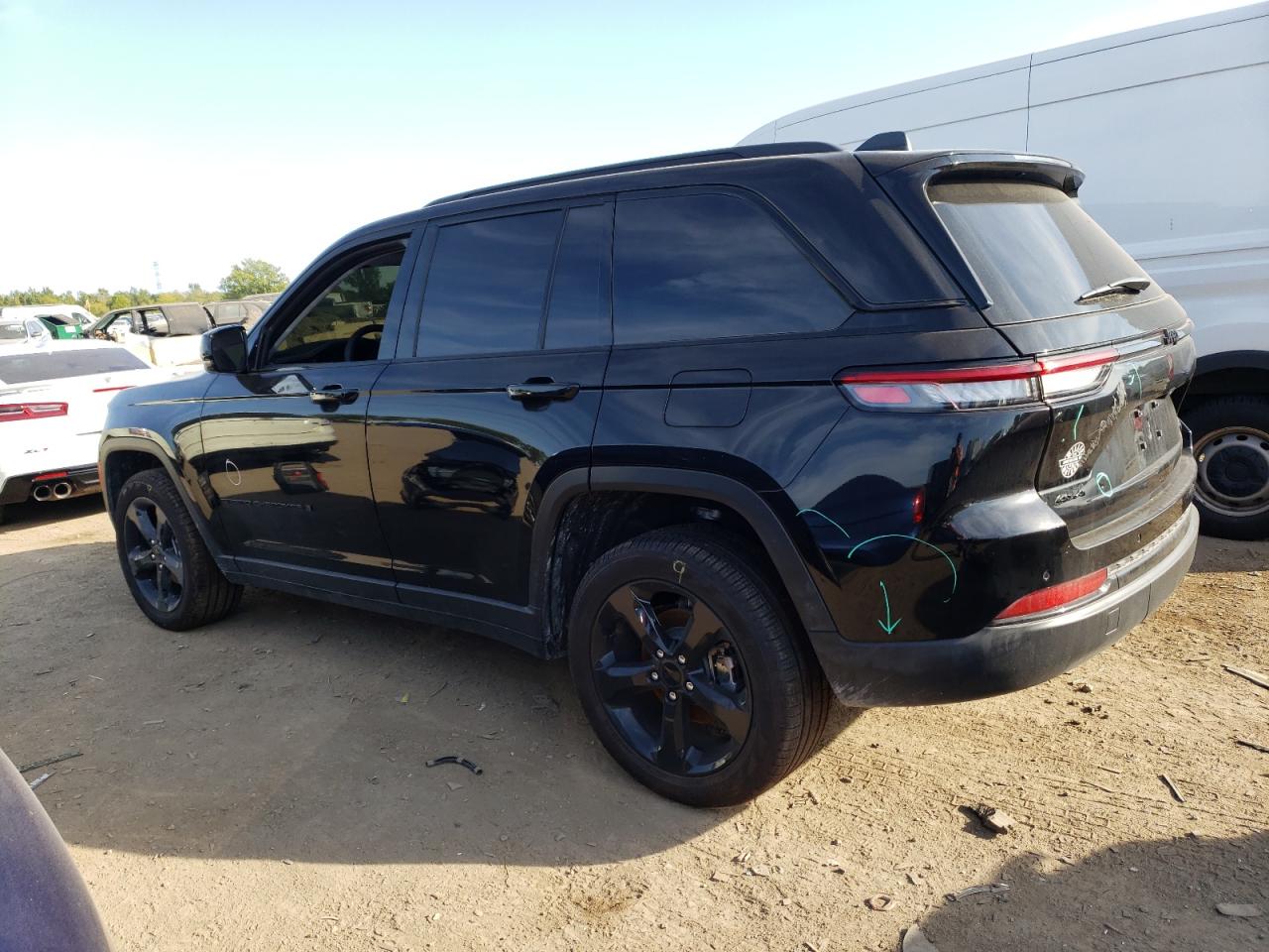 Image 2 of 2023 JEEP GRAND CHEROKEE LIMITED 2023 with VIN 1C4RJHBG3P8818766