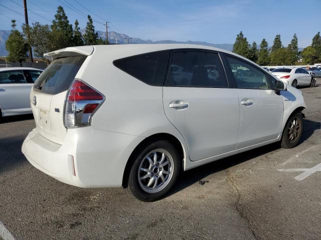 Image 3 of 2017 TOYOTA PRIUS V  2017 with VIN JTDZN3EU5HJ057323