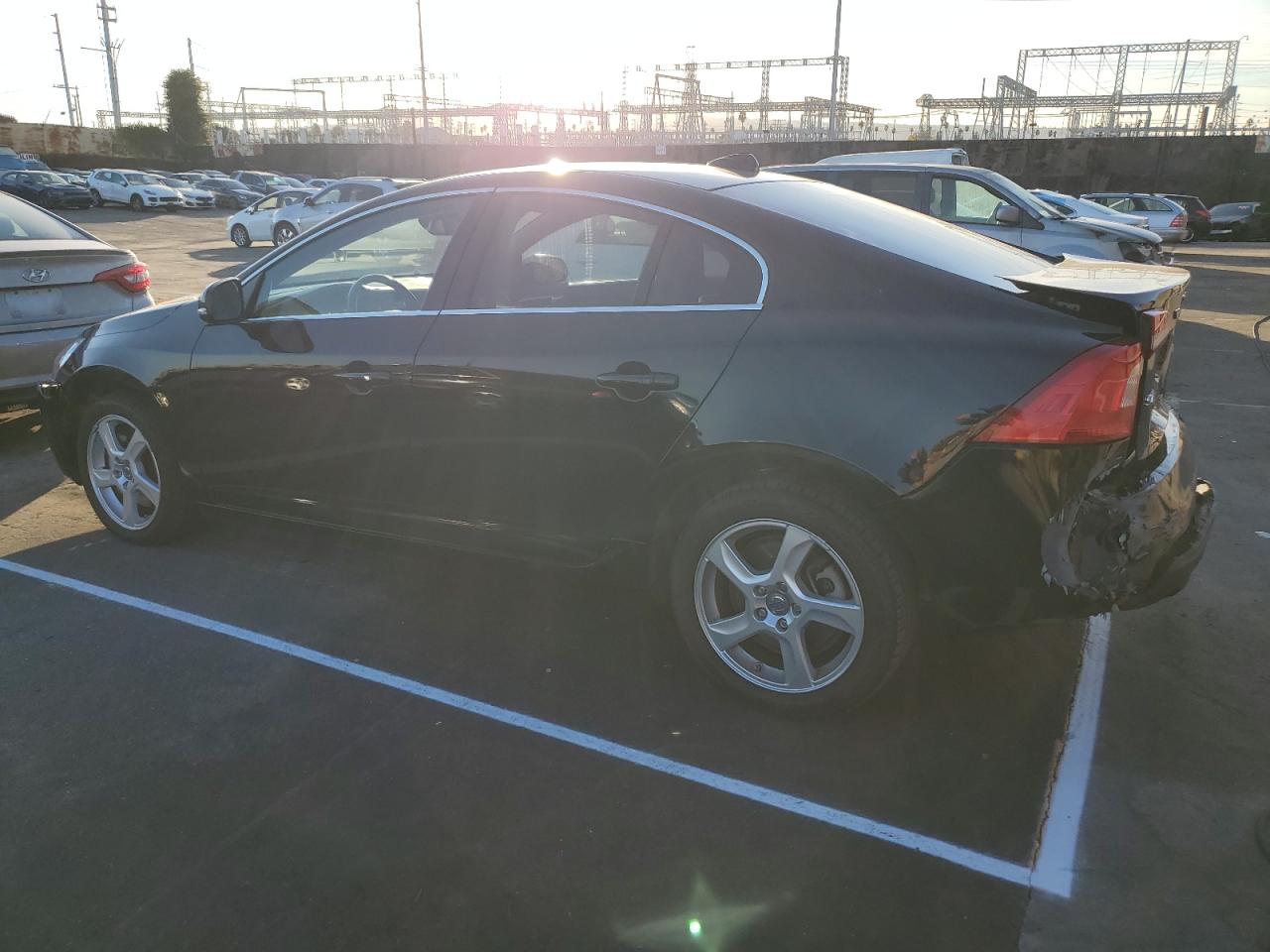 Image 2 of 2012 VOLVO S60 T5 2012 with VIN YV1622FS6C2114564