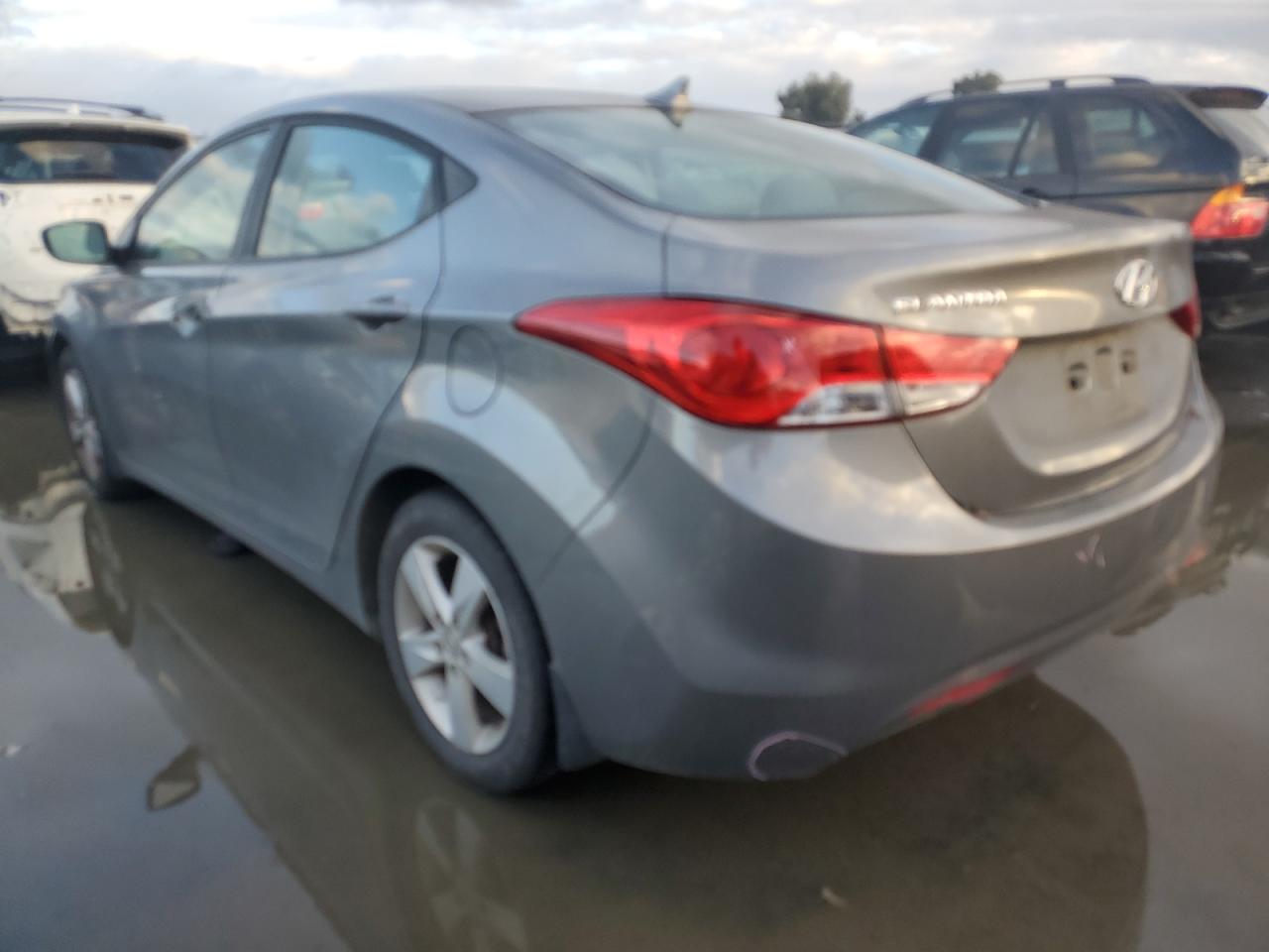 Изображение 2 2013 HYUNDAI ELANTRA GLS 2013 с VIN 5NPDH4AE9DH397602