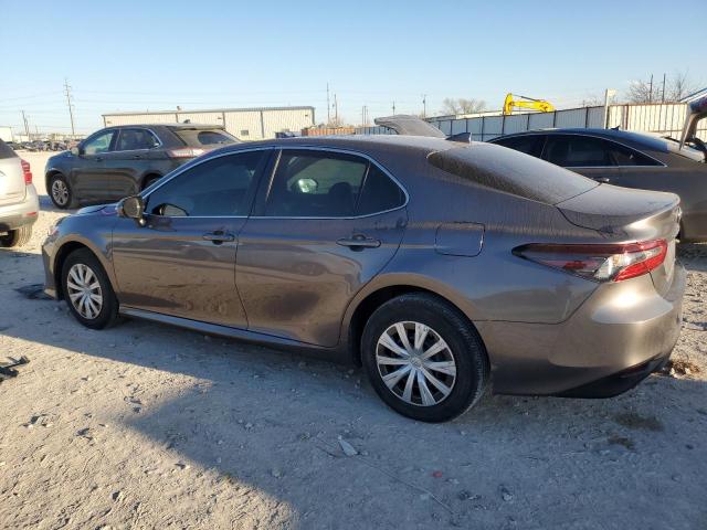 Image 2 of 2022 TOYOTA CAMRY LE 2022 with VIN 4T1C31AK7NU580692