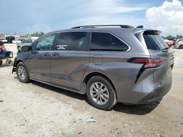 Image 2 of 2021 TOYOTA SIENNA LE 2021 with VIN 5TDBSKFC4MS021369