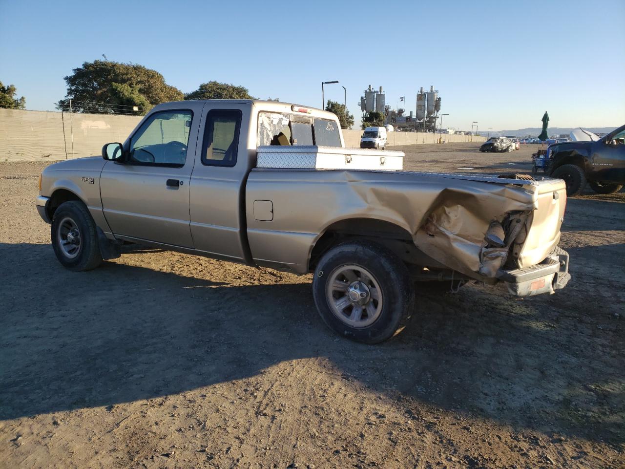 Изображение 2 2002 FORD RANGER SUPER CAB 2002 с VIN 1FTYR14U62PB06507