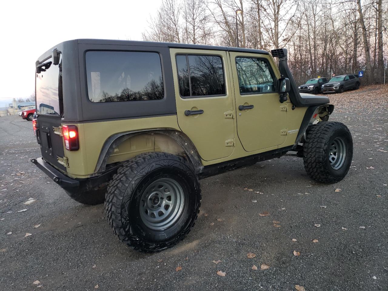 Image 3 of 2013 JEEP WRANGLER UNLIMITED RUBICON 2013 with VIN 1C4BJWFG3DL558894