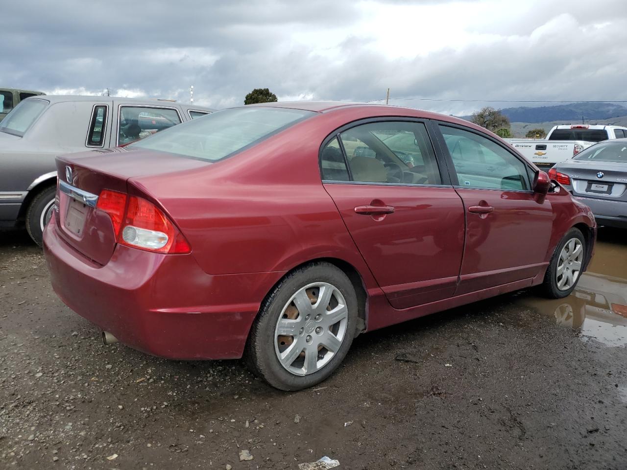 Obraz 3 z 2010 HONDA CIVIC LX 2010 z VIN 2HGFA1F52AH586277