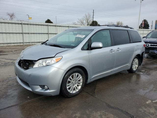 Image 1 of 2015 TOYOTA SIENNA XLE 2015 with VIN 5TDYK3DC3FS683207