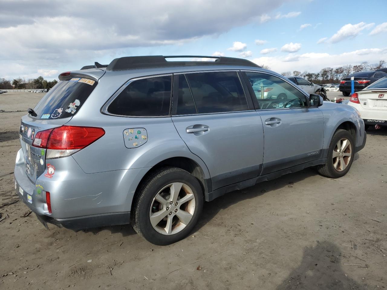Изображение 3 2014 SUBARU OUTBACK 2.5I LIMITED 2014 с VIN 4S4BRBLC3E3245358