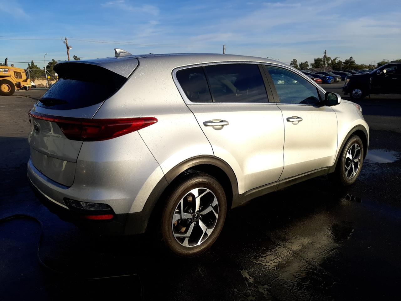 Image 3 of 2020 KIA SPORTAGE LX 2020 with VIN KNDPM3AC1L7688860