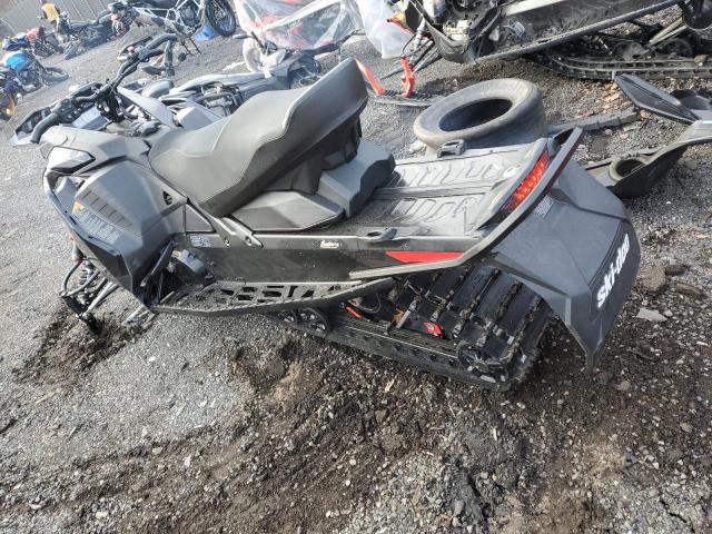 Image 3 of 2024 SKI DOO MXZ 850 E 2024 with VIN 2BPSUDRA2RV000009