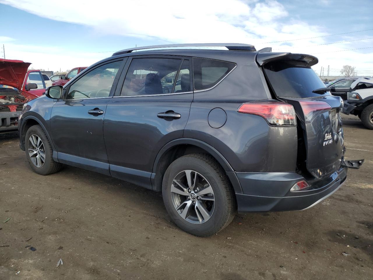 Изображение 2 2018 TOYOTA RAV4 ADVENTURE 2018 с VIN JTMRFREV6JJ191000