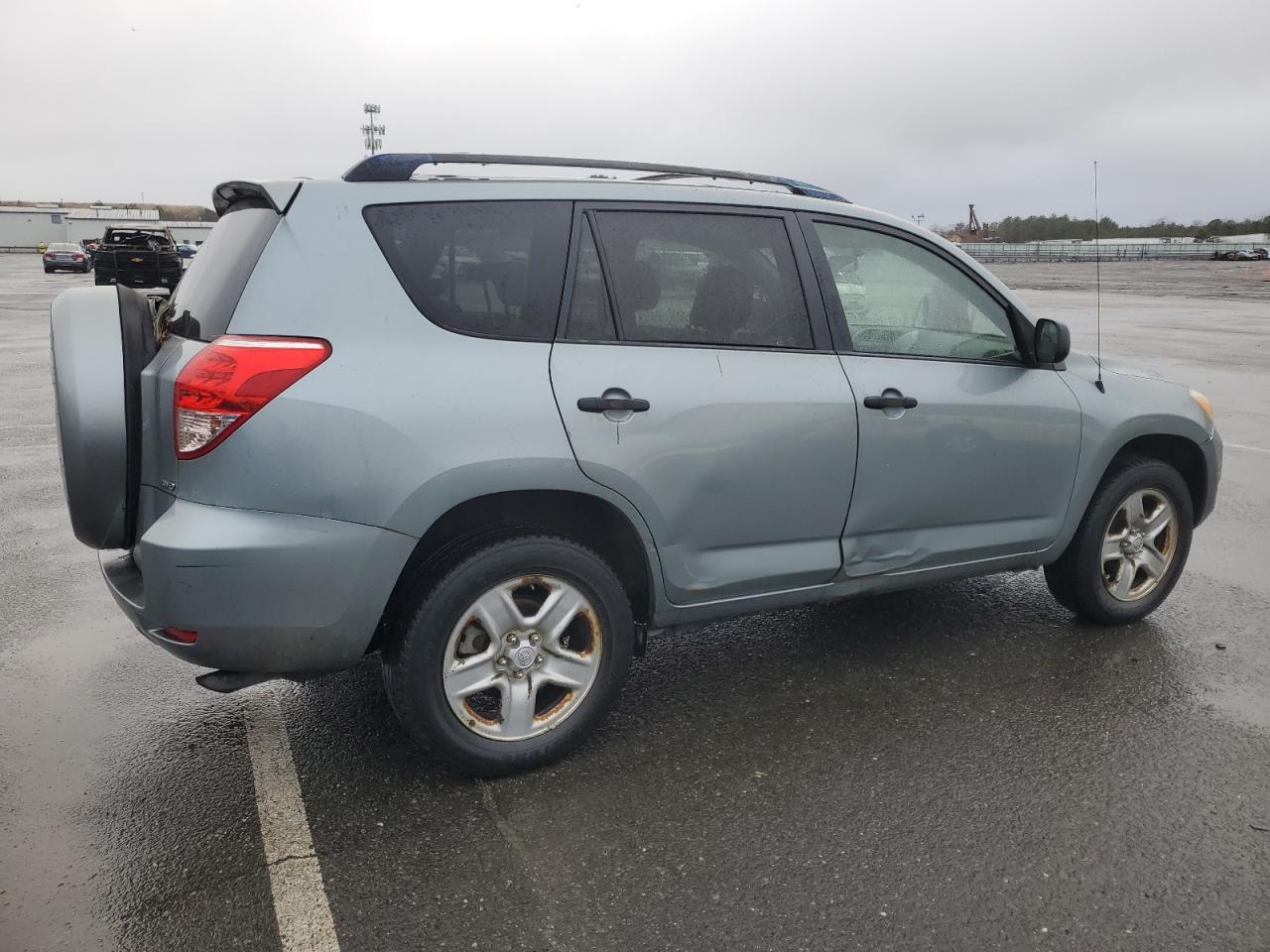 Obraz 3 z 2008 TOYOTA RAV4  2008 z VIN JTMBD33V886068836