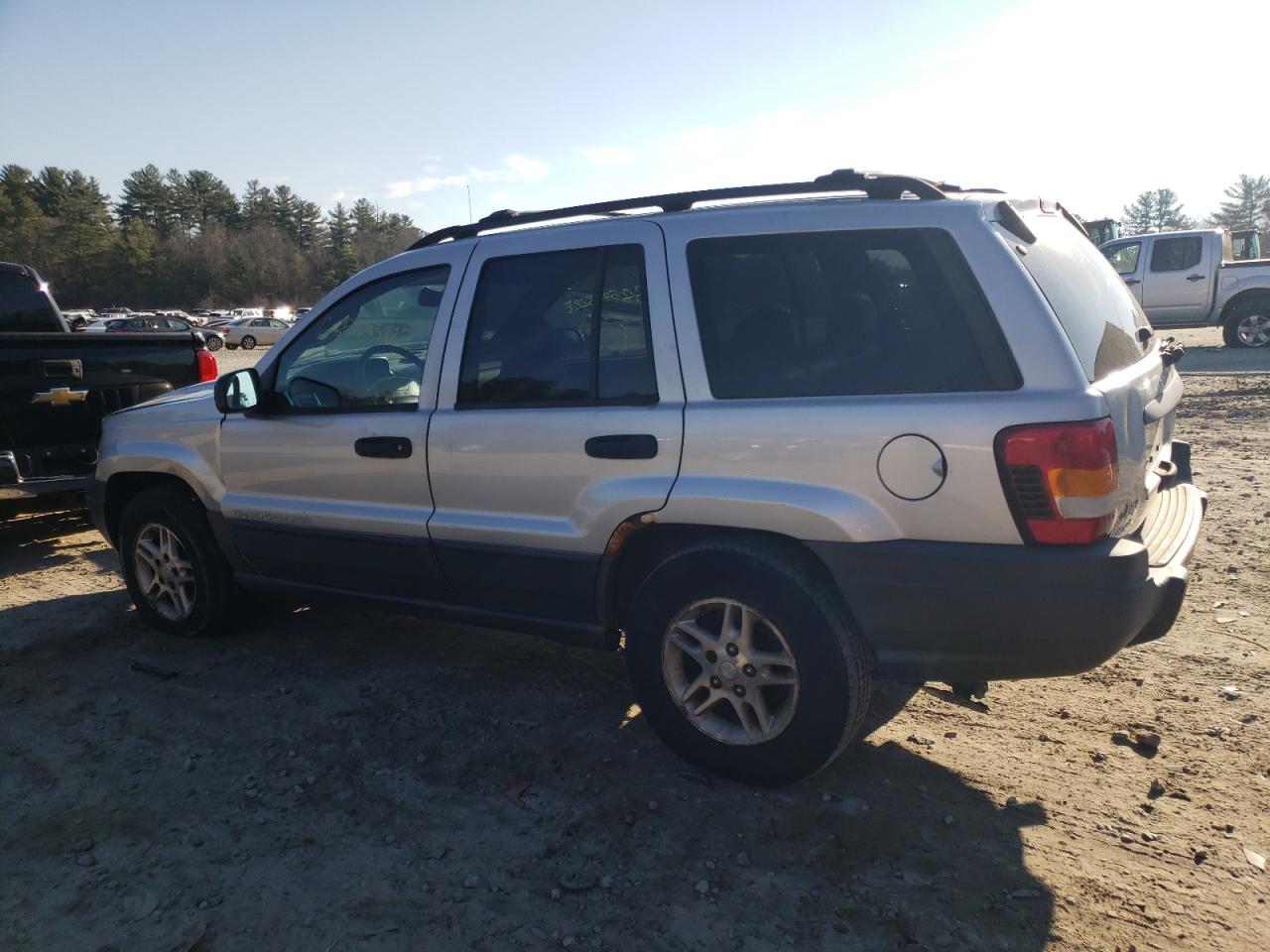 Изображение 2 2004 JEEP GRAND CHEROKEE LAREDO 2004 с VIN 1J4GW48S24C377065