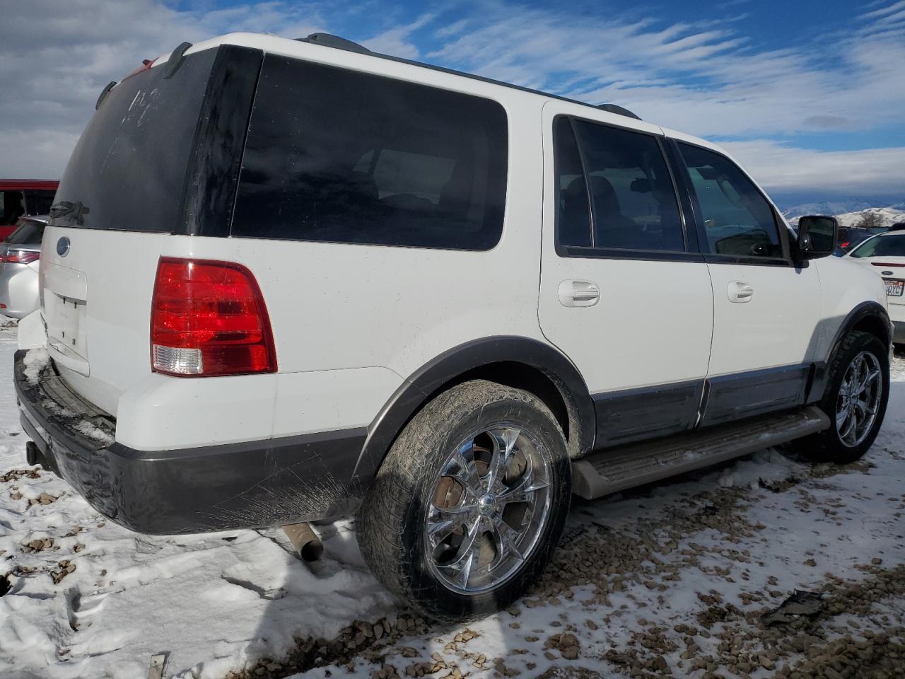 Изображение 3 2004 FORD EXPEDITION XLT 2004 с VIN 1FMPU15LX4LA27864